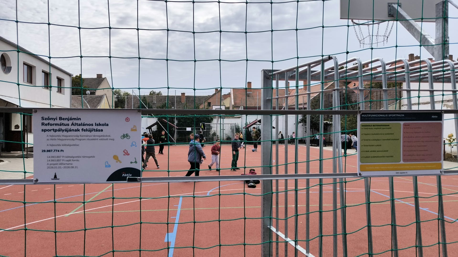 Szőnyi sportpálya északi oldal